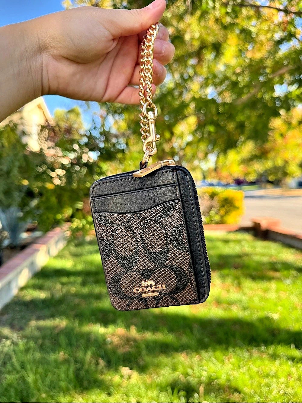Coach wallet /Zip card